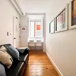 Modern Studio Close To Timeout Market
