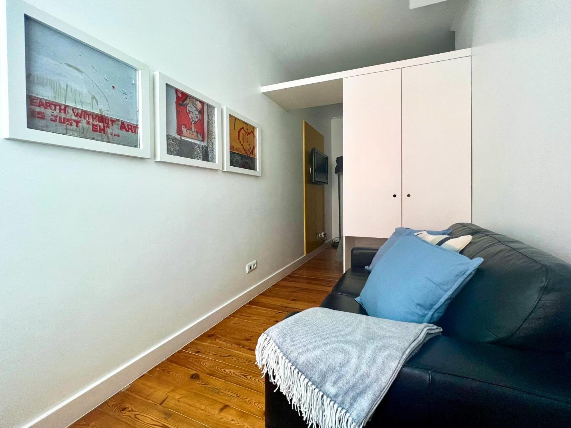 Modern Close To Timeout Market Apartment Lisbon