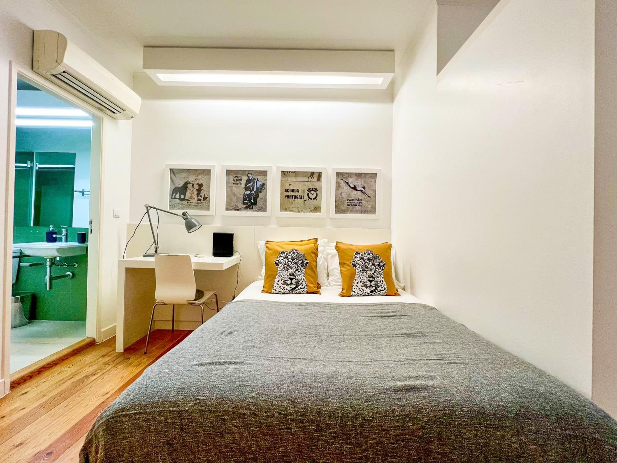 Modern Close To Timeout Market Lisbon